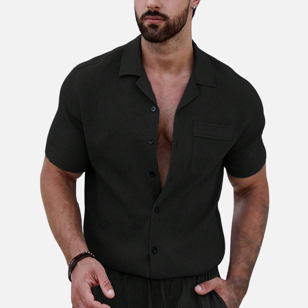 Avero AV64 Men’s Short-Sleeve Shirt with Front Pockets