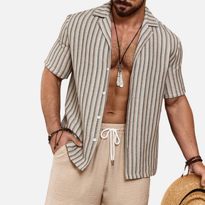 Avero AV76 – Conjunto Camisa Rayada y Short Liso para Hombre
