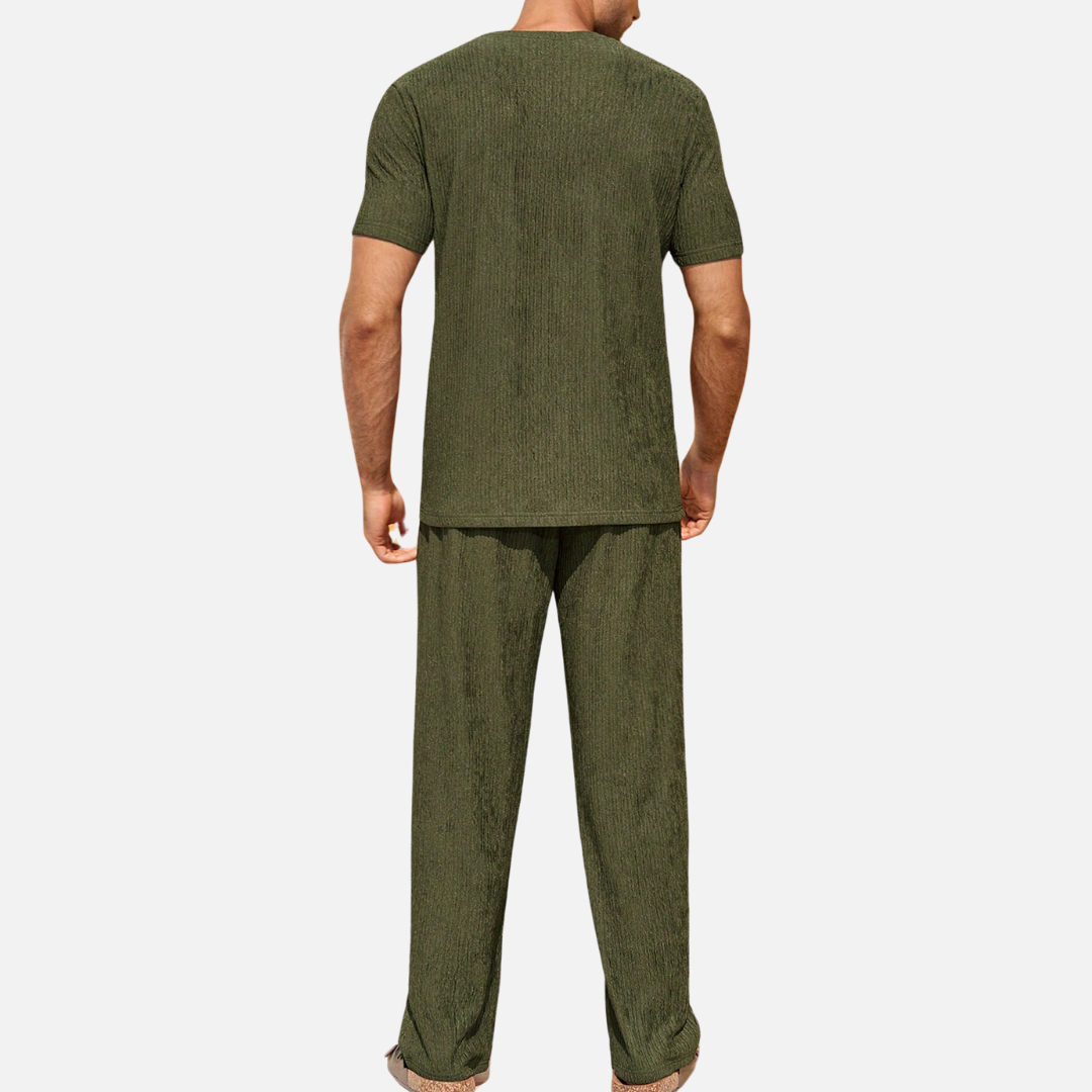 Avero AV30 Conjunto de Remera y Pantalón Corto para Hombre
