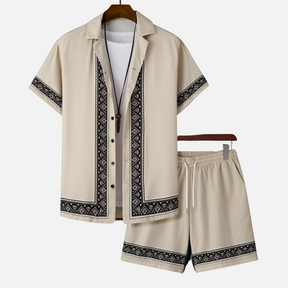 Avero AV38 – Conjunto Camisa y Short con Estampa Geométrica para Hombre