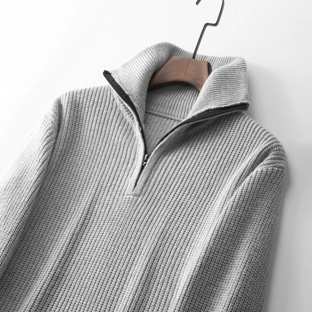 Suéter Masculino con Cuello y Cierre